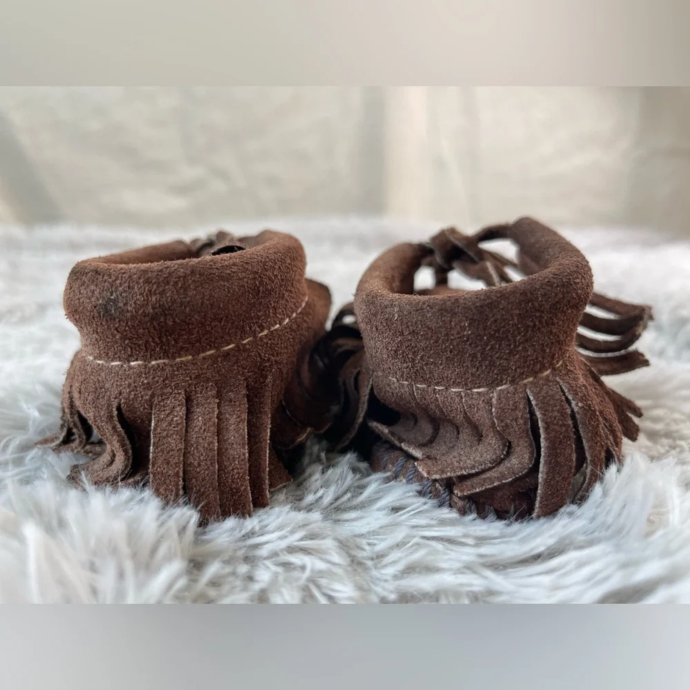 Vintage Brown Minnetonka Baby Classic Fringe Softsole Bootie
